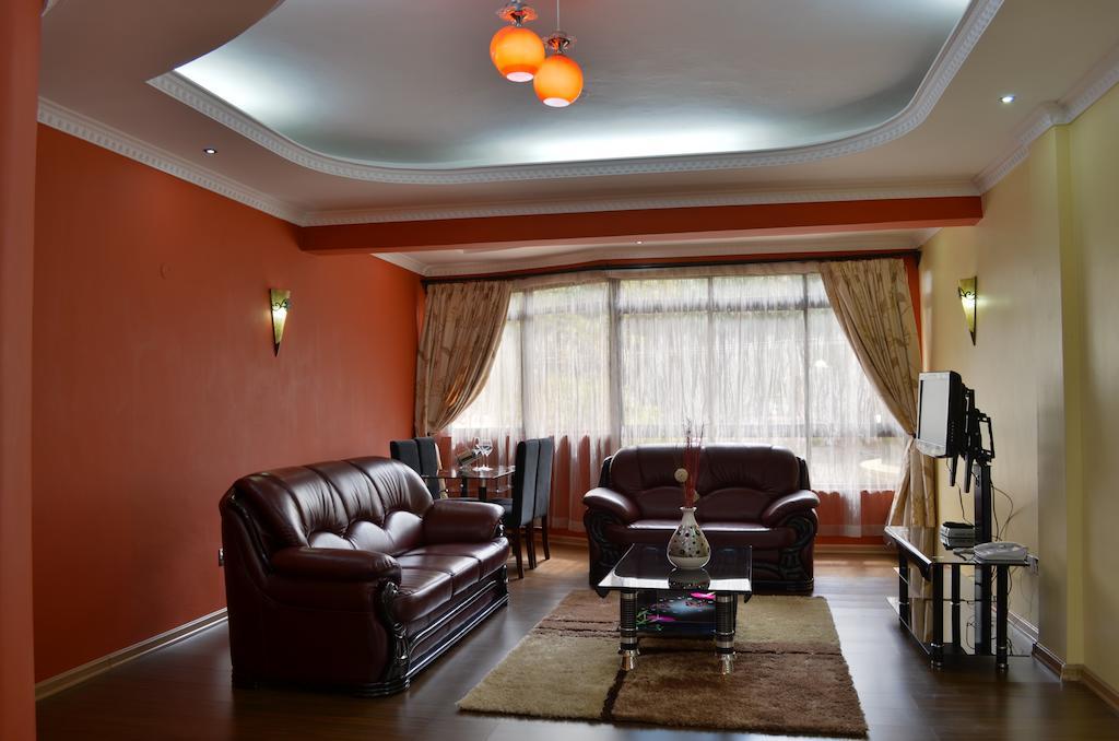 Fahari Palace Serviced Apartments Nairobi Exterior foto